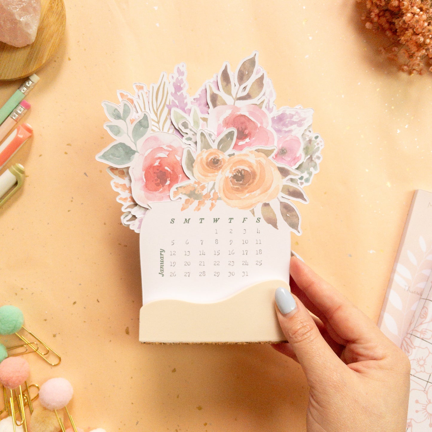 Lovely Bouquet 2025 Desk Calendar WITH jesmonite stand - it can be personalized!