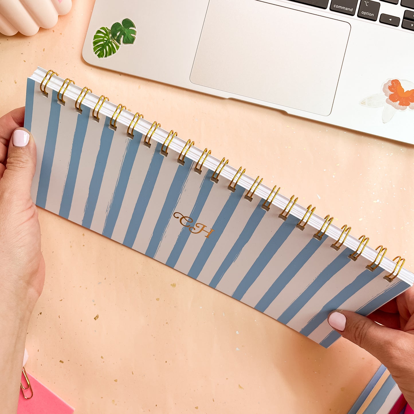 Coastal Canopy Weekly Keyboard Planner